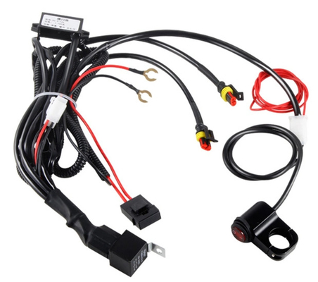 T a formé le connecteur de téflon de moto de câble équipé de harnais de fil