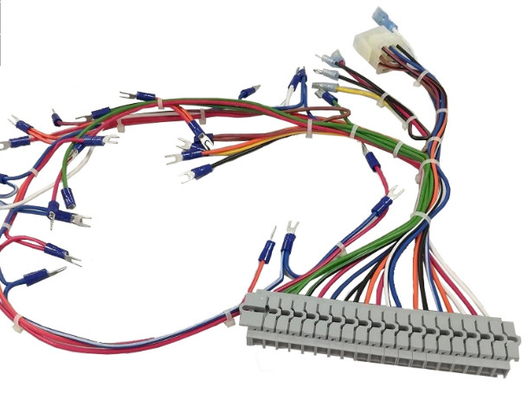 Le C.C a isolé le câble des véhicules à moteur du harnais électrique 16awg