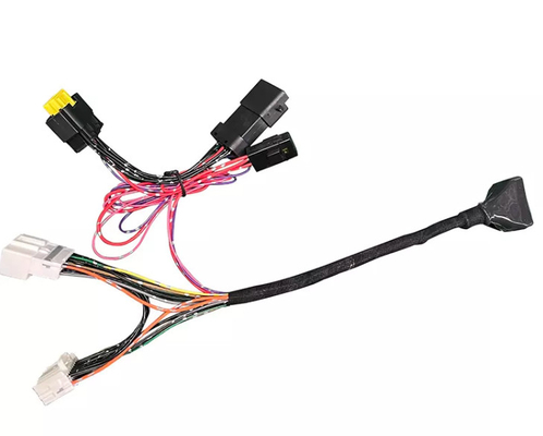 voiture audio de connecteur d'ECU de vidéo de lumière de queue de télévision en circuit fermé de PVC de câbles équipés de caméra de 0.3mm 0.4mm