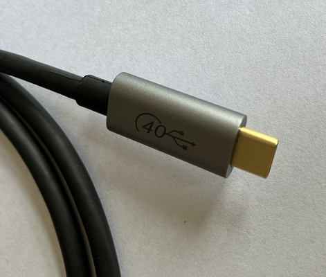 type flexible de boucle de couverture d'USB 4 240w Hdmi de harnais de fil de 1.8m HDMI